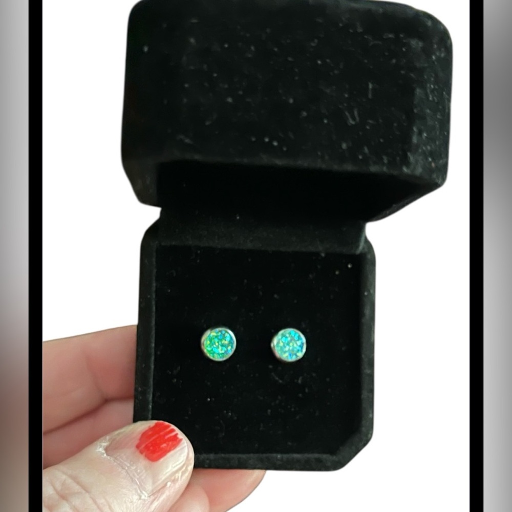 DRUZY BOHEMIAN STAINLESS STEEL ROUND STUD EARRINGS